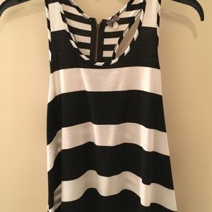 Black & white strip tank top